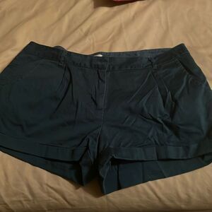 Boutique 21 teal shorts L